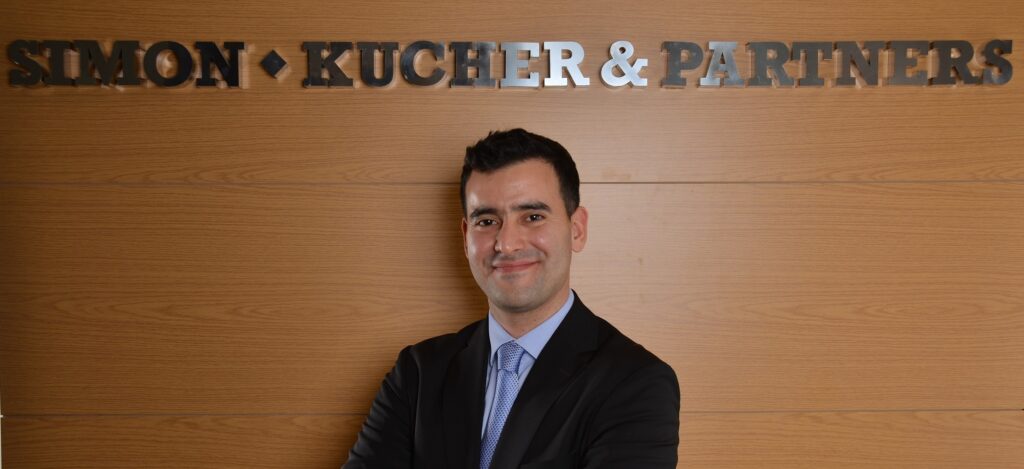 Simon-Kucher & Partners olarak gerçekleştirdiğimiz Global Müşteri Yönetimi Çalışması ile pandemi sonrasında telekom sektöründe değişen tüketici davranışlarını analiz ettik. Ankete göre, Türkiye’deki telekom sektörü tüketicilerinin davranışları 5 temel etken üzerinde şekilleniyor.