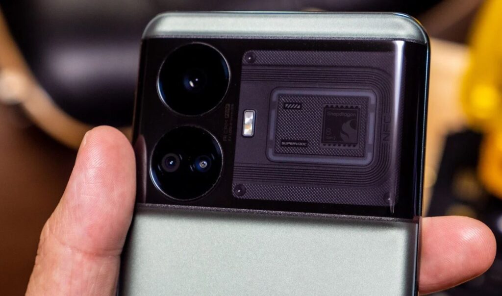 Realme GT5 240W Kamera Özellikleri