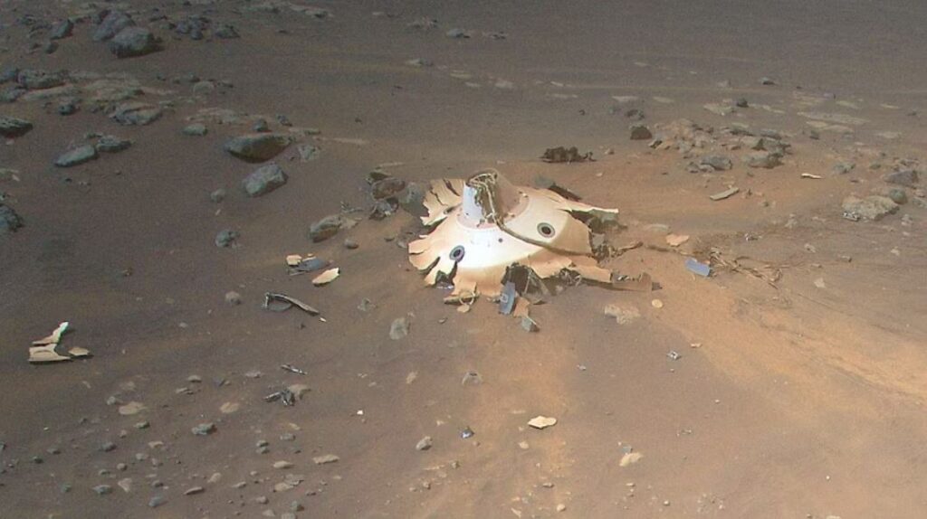 NASA'nın Helikopteri Mars'ta Enkaz Topluyor!