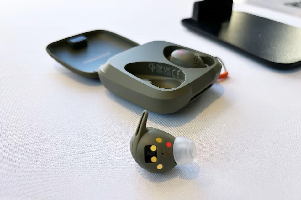 Sennheiser Momentum Sport