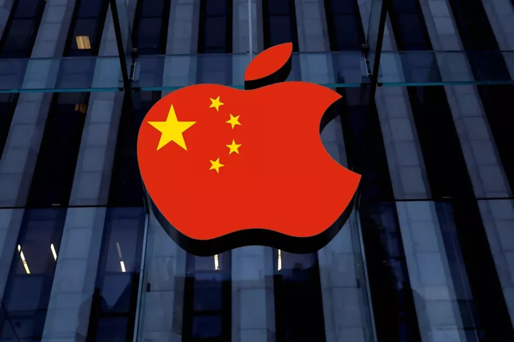 Çin’de iPhone Satışları Yüzde 24 Düştü
