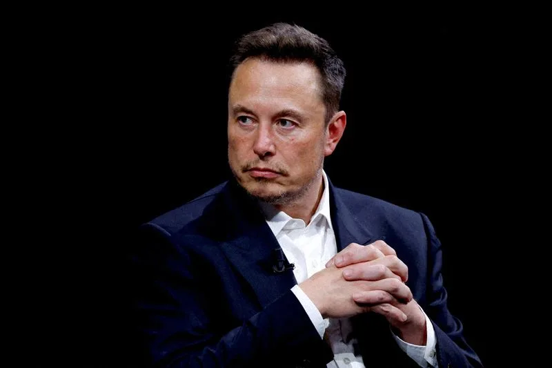 Tesla, Yöneticilere 2,5 milyar Dolar Öderken Hiç Vergi Ödemedi!