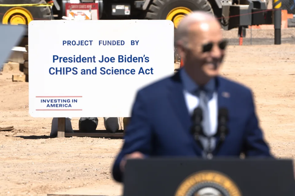 TSMC, Arizona'da üç fabrika açmak için CHIPS Yasasından 6,6 milyar dolar fon aldı