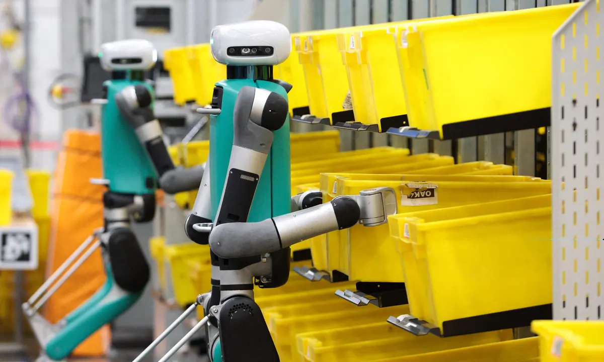 Amazon'un Robot Sayısı Artarken, İşçiler Gelecekleri Konusunda Endişeleniyor!