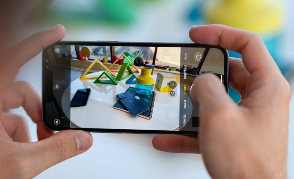 Apple iPhone Satışları 2024'ün İlk Üç Ayında %10 Düştü!