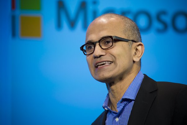 Microsoft CEO'su Satya Nadella, Dahili Not ile Yeni Güvenlik Talimatını Yayımladı!
