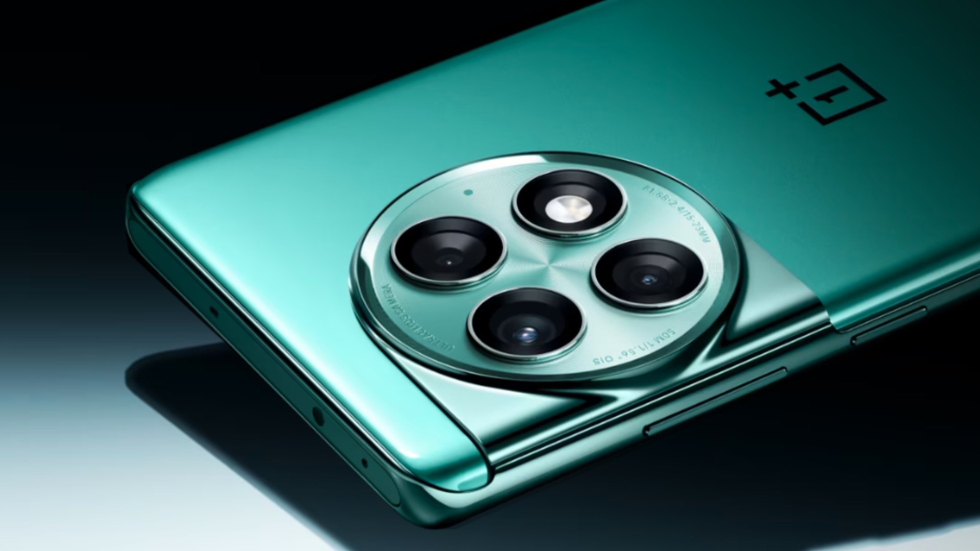 OnePlus Ace 3 Pro, 16 GB RAM ve 1 TB Depolama Alanıyla Gelebilir!