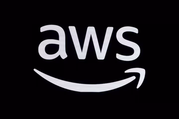 Amazon, İngiltere'deki veri merkezlerine 10 milyar dolar yatırım yapacak