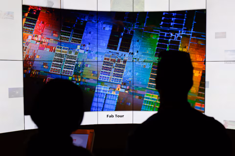 TSMC'nin üçüncü çeyrek kârının güçlü yapay zeka çipi talebiyle %40 artması bekleniyor