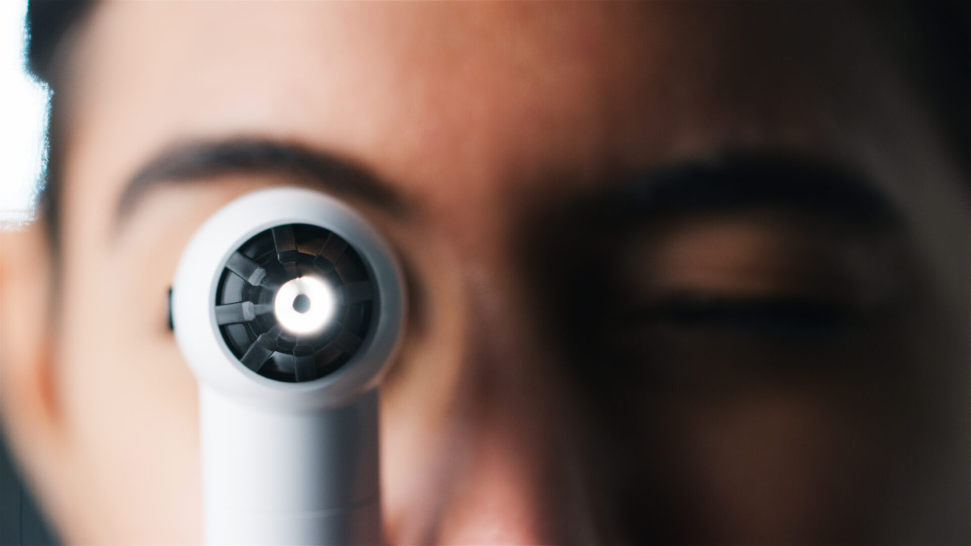 Görme bozukluğu tedavisinde elektrik akımı yeni umutlar sunuyor