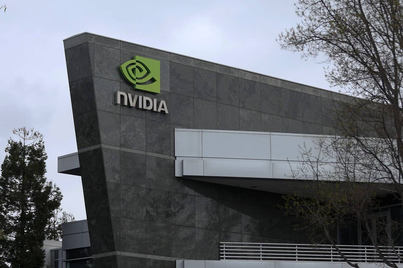 Nvidia robotaksi girişimiyle otonom araç pazarına adım atıyor