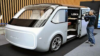 Sharp elektrikli minivan konseptini tanıttı