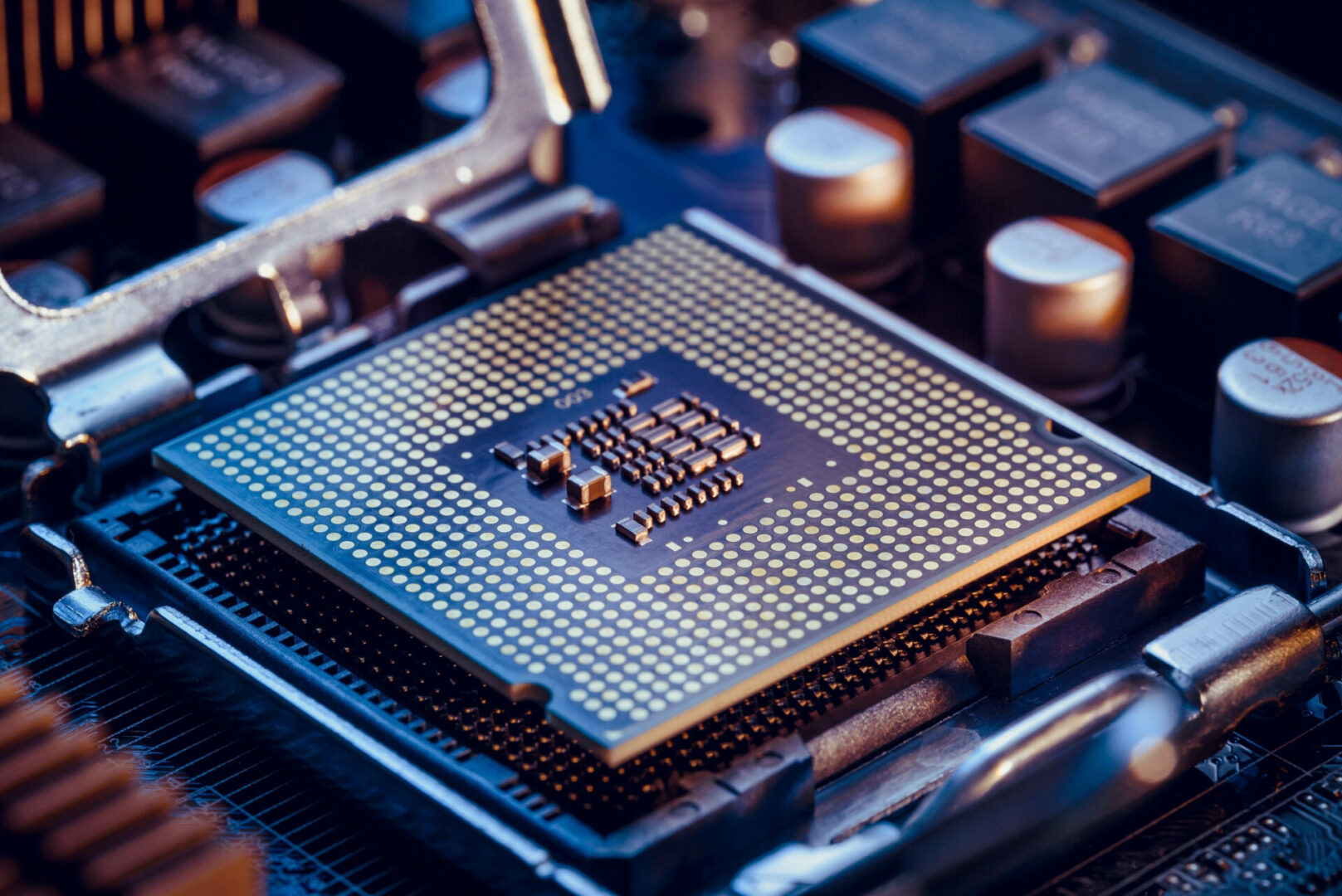 x86 için Intel ve AMD yeni standartları açıkladı